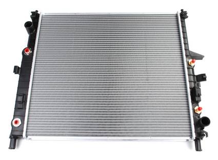 Mercedes Radiator (Auto Trans) 1635000003 - Nissens 62788A